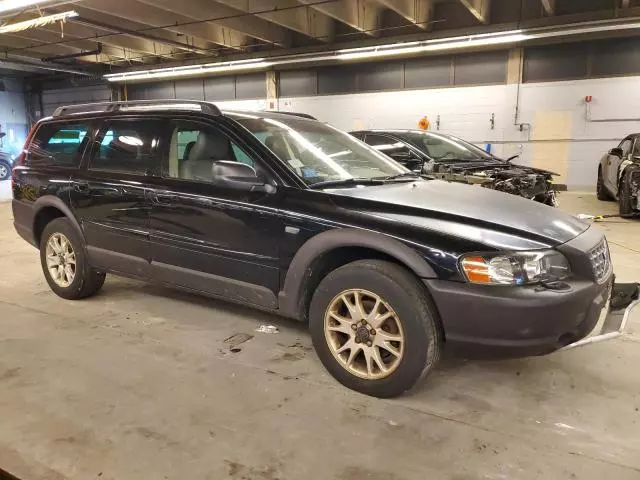 2004 Volvo XC70