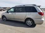 2004 Toyota Sienna XLE