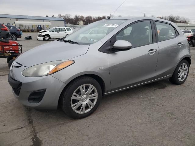 2014 Mazda 2 Sport