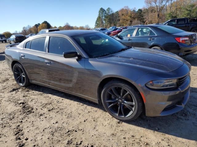 2018 Dodge Charger SXT