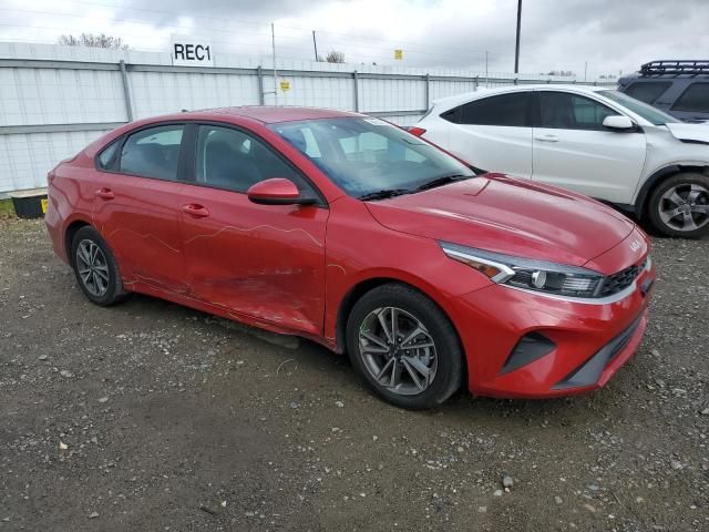 2022 KIA Forte FE