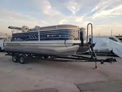 Salvage cars for sale from Copart Washington: 2022 Suntracker Boat With Trailer