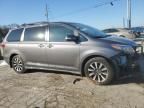 2018 Toyota Sienna XLE