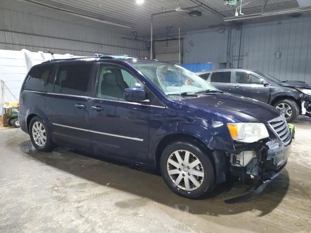 2010 Chrysler Town & Country Touring