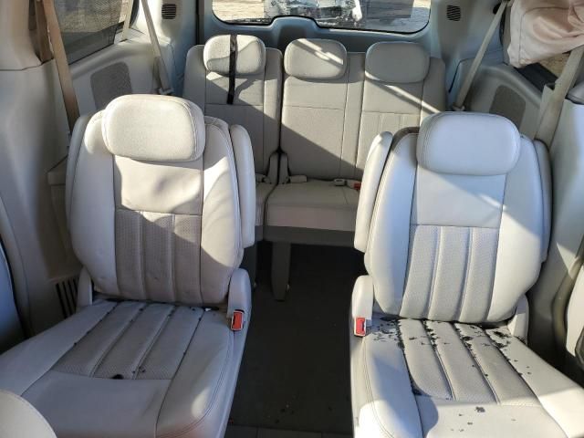 2009 Chrysler Town & Country Touring