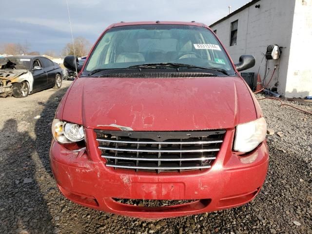 2007 Chrysler Town & Country Touring