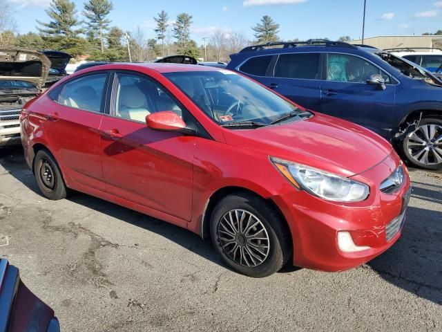 2012 Hyundai Accent GLS