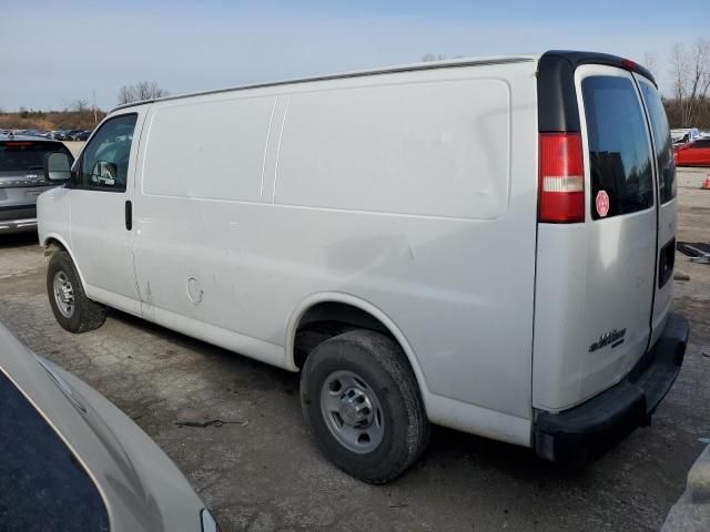 2013 Chevrolet Express G2500