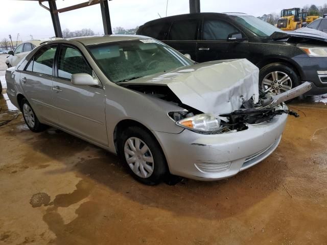 2005 Toyota Camry LE