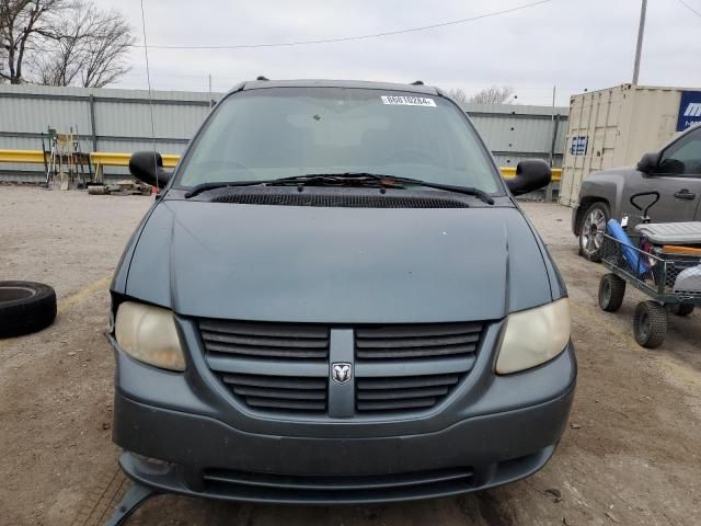 2005 Dodge Caravan SXT