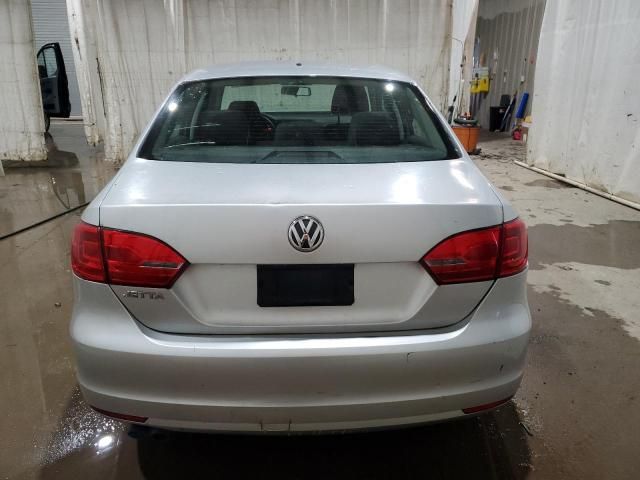 2013 Volkswagen Jetta Base