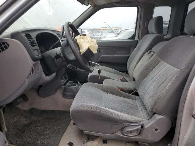 2000 Nissan Frontier King Cab XE