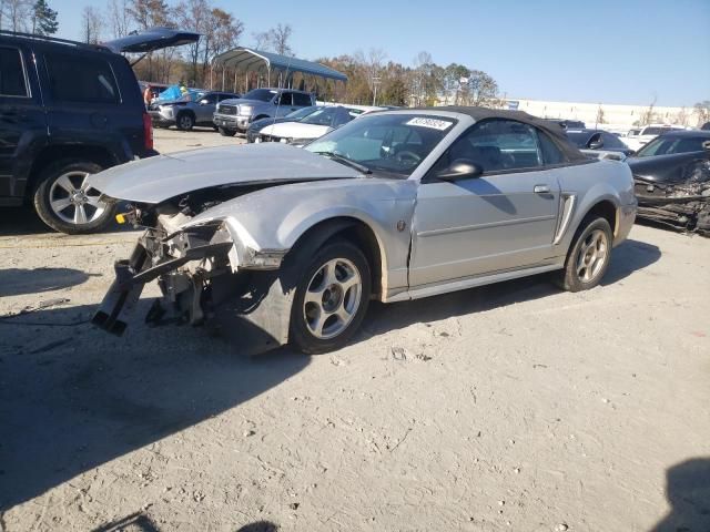 2004 Ford Mustang