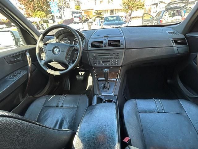 2004 BMW X3 3.0I