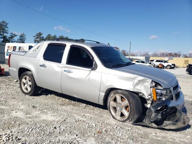 2011 Chevrolet Avalanche LT