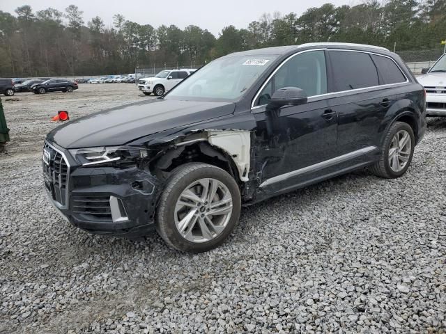 2021 Audi Q7 Premium Plus