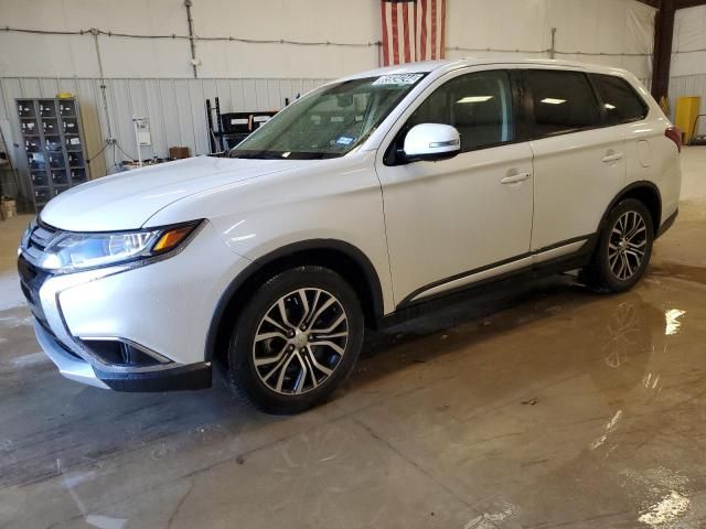 2017 Mitsubishi Outlander SE