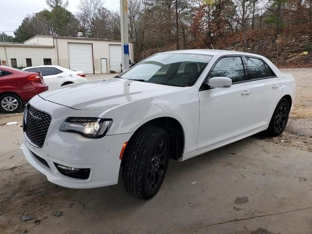 2022 Chrysler 300 Touring L