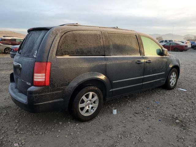 2009 Chrysler Town & Country Touring