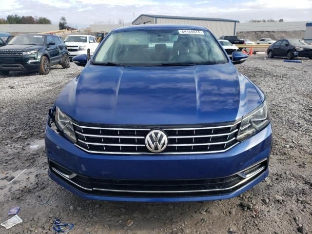 2016 Volkswagen Passat SE