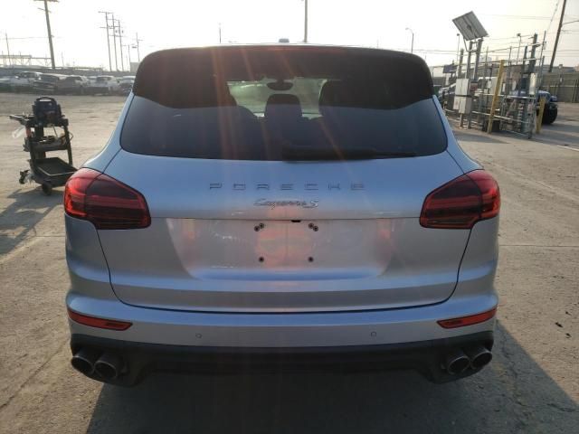 2016 Porsche Cayenne S