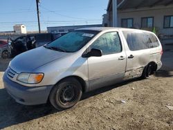 Toyota Sienna ce Vehiculos salvage en venta: 2001 Toyota Sienna CE