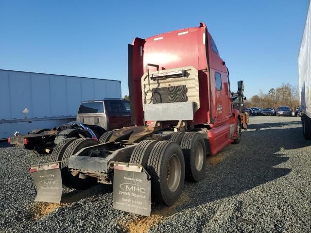 2013 Peterbilt 587