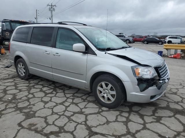 2010 Chrysler Town & Country Touring