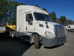 Salvage trucks for sale at Shreveport, LA auction: 2018 Freightliner Cascadia 113