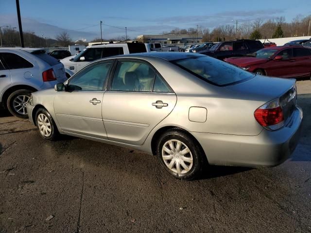 2005 Toyota Camry LE