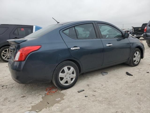 2015 Nissan Versa S