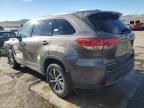 2017 Toyota Highlander SE