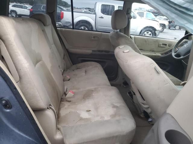 2004 Toyota Highlander Base