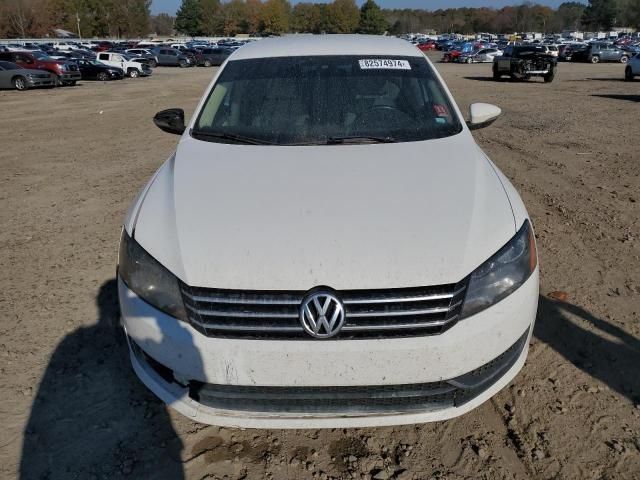 2012 Volkswagen Passat SE