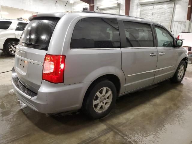 2013 Chrysler Town & Country Touring