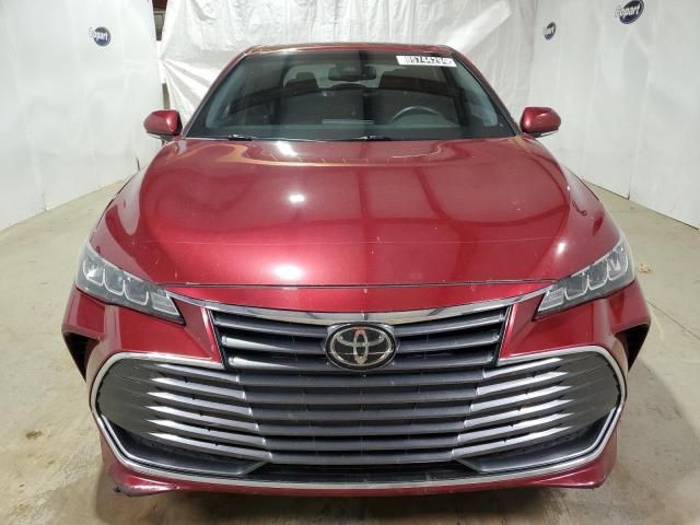 2019 Toyota Avalon XLE