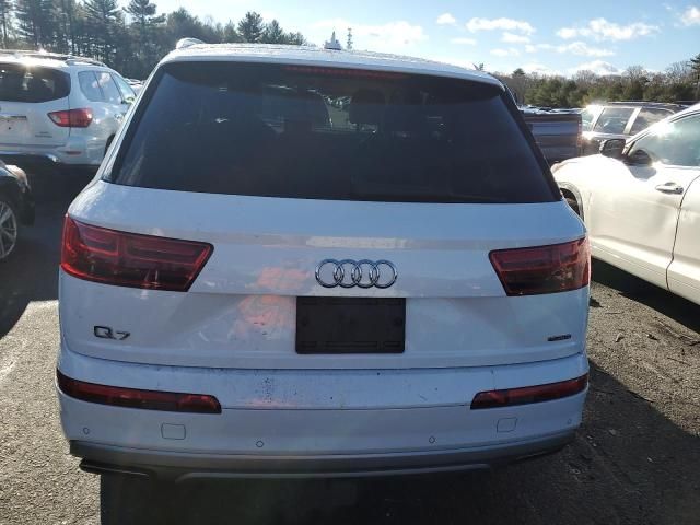 2018 Audi Q7 Premium Plus