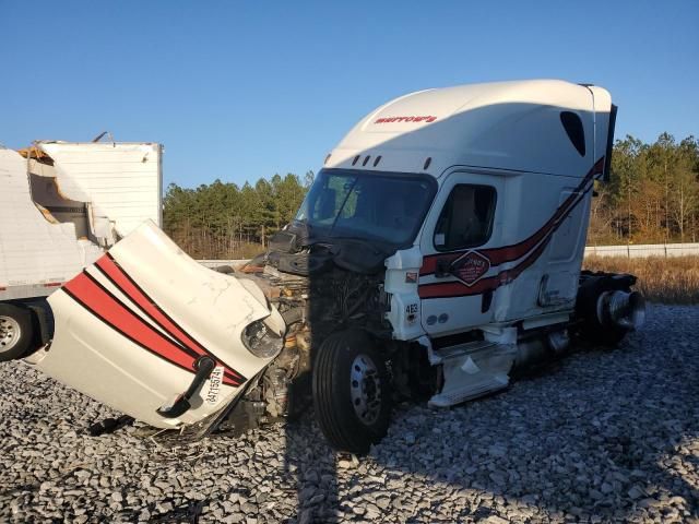 2017 Freightliner Cascadia 125