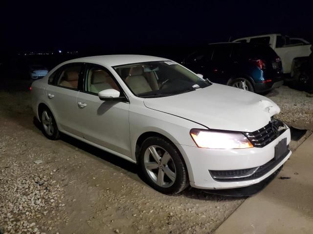 2015 Volkswagen Passat SE