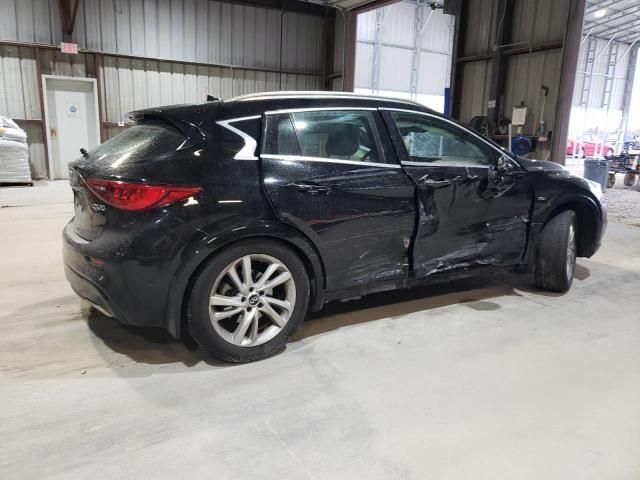 2017 Infiniti QX30 Base