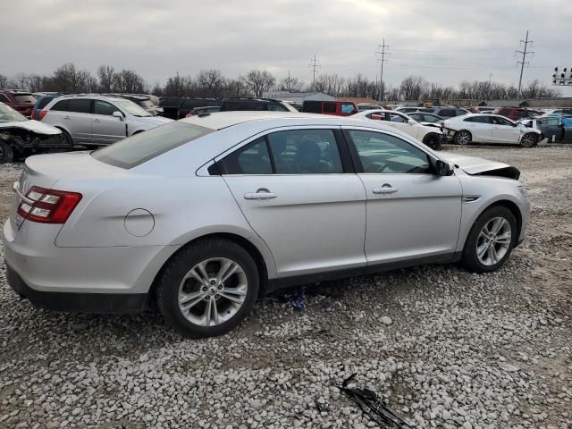 2018 Ford Taurus SEL