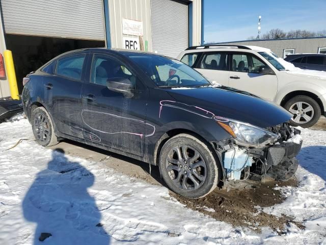 2019 Toyota Yaris L