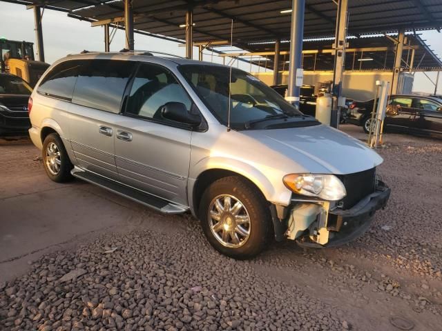 2005 Chrysler Town & Country Limited