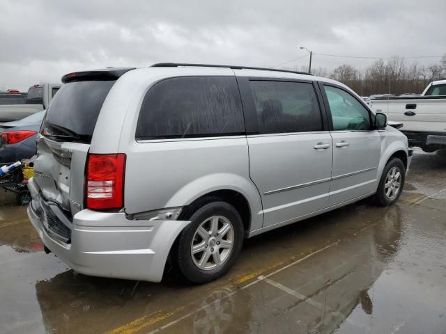 2010 Chrysler Town & Country Touring