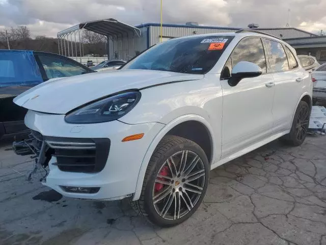 2016 Porsche Cayenne Turbo