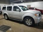 2006 Nissan Pathfinder LE