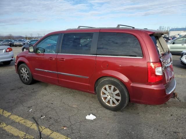 2014 Chrysler Town & Country Touring