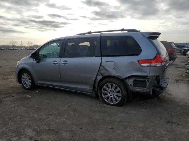 2011 Toyota Sienna XLE