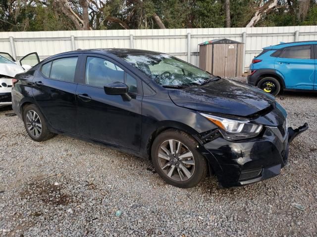 2022 Nissan Versa SV