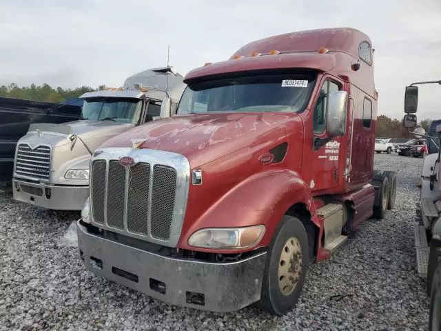 2010 Peterbilt 387